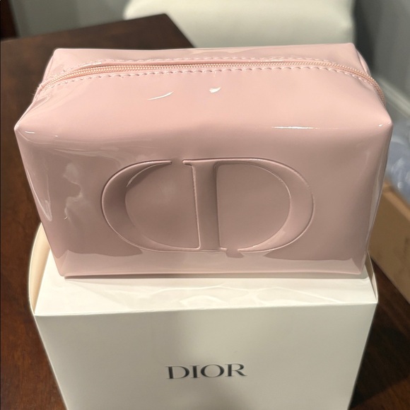 Christian Dior Newly Released Faux Pink Patent Leather Cosmetics & Accessory Bag - Picture 2 of 7